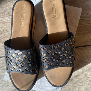 Wedges size 36 (US SIZE 5.5)